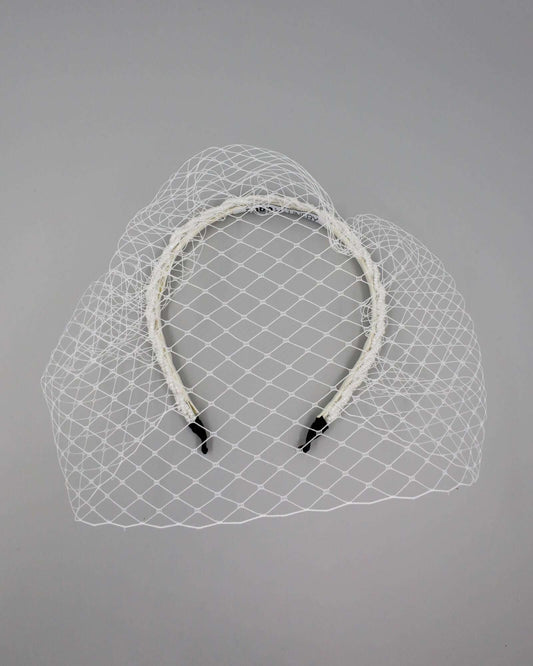 IZZY (white) - FORD MILLINERY