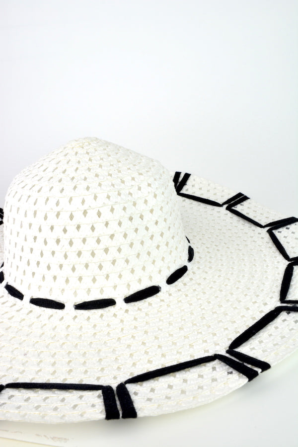 ST. TROPEZ (white) - FORD MILLINERY