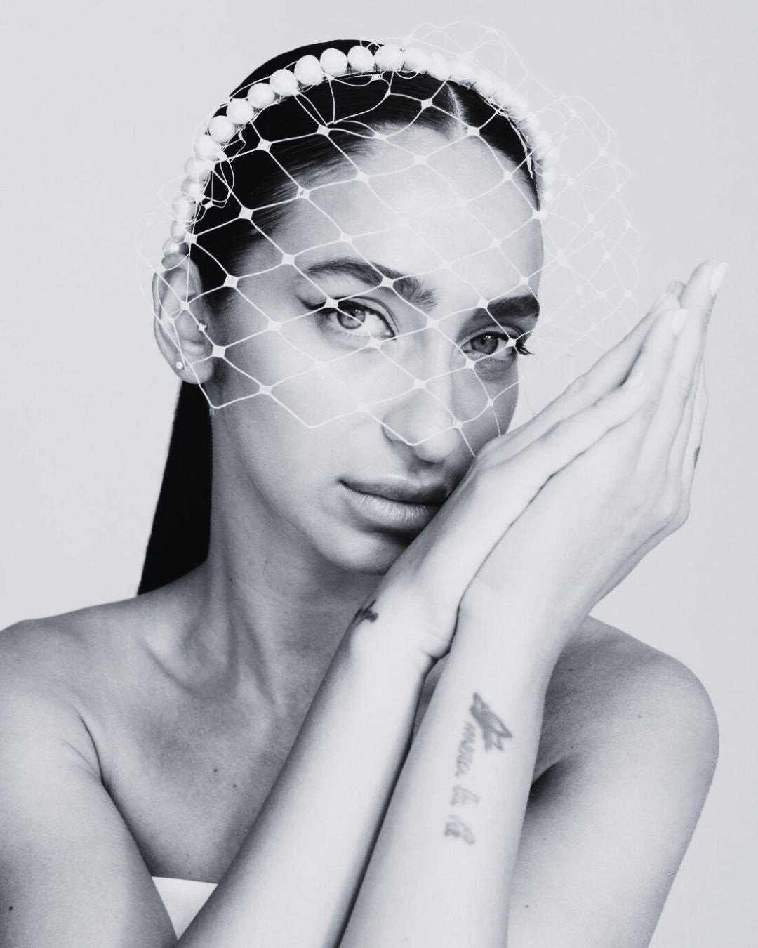 The best pearl bridal accessories for an elegant wedding look