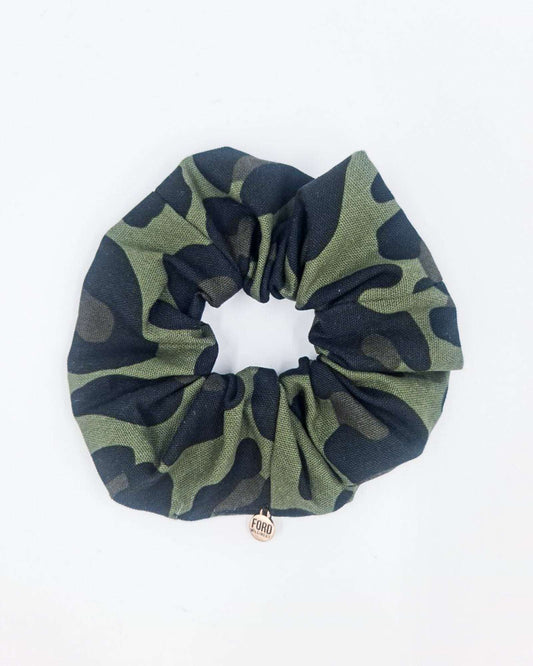 SCRUNCHIE (camo cheetah)