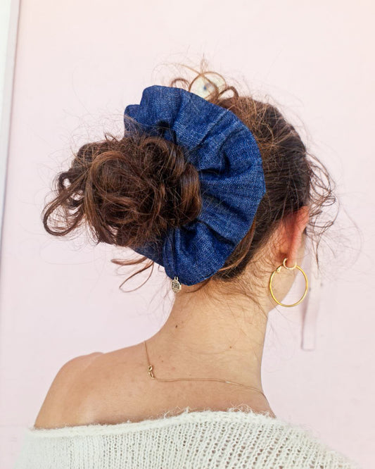 SCRUNCHIE (dark denim)