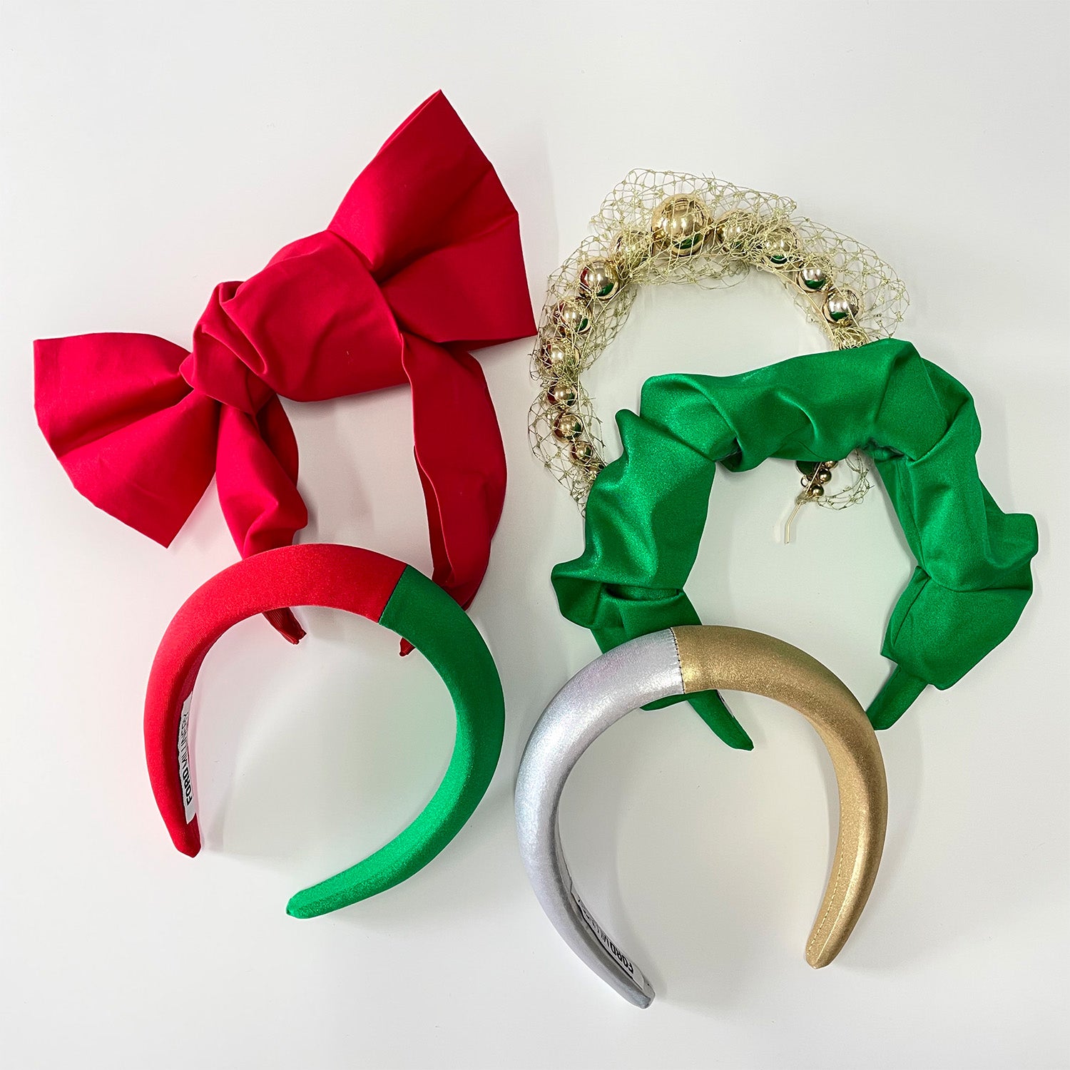 SHOP HOLIDAY ACCESSORIES