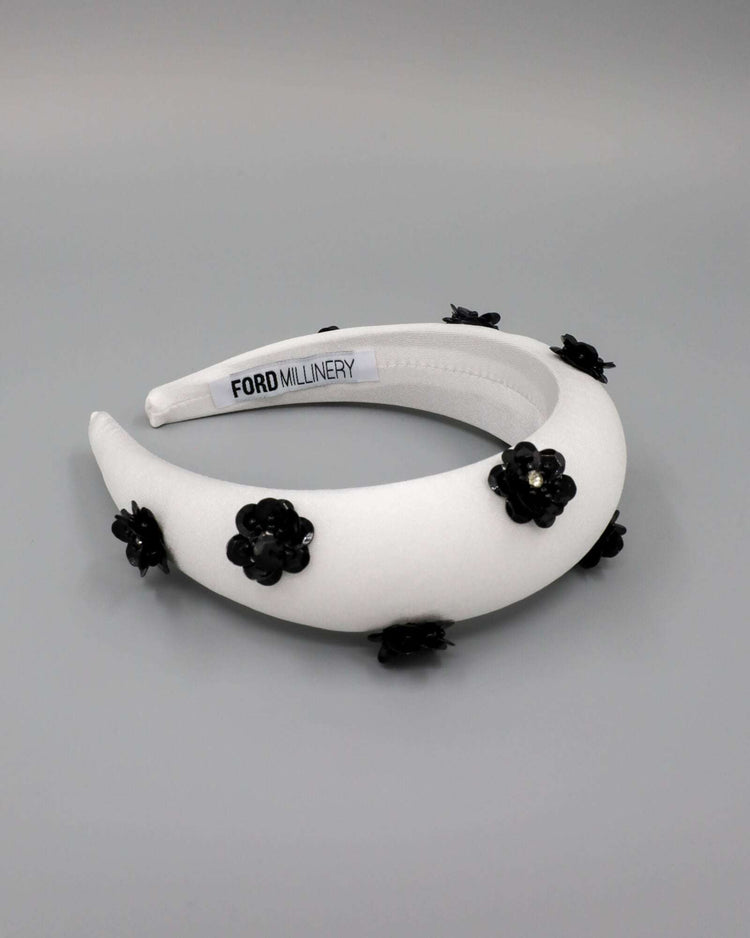 LOTTIE (white w/ black)