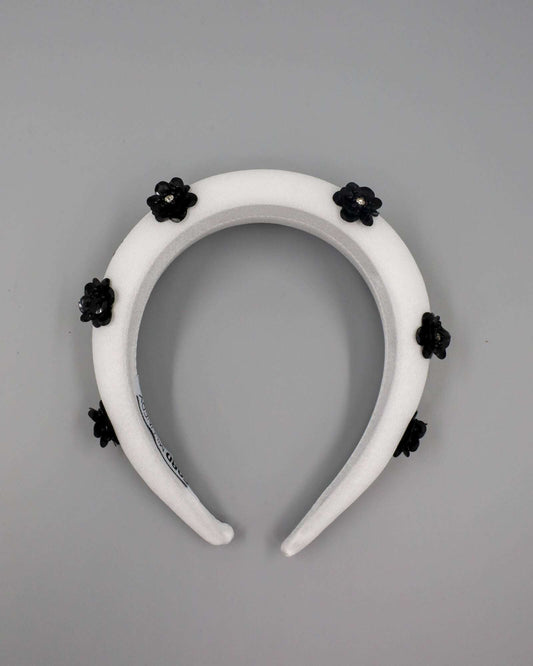 LOTTIE (white w/ black)