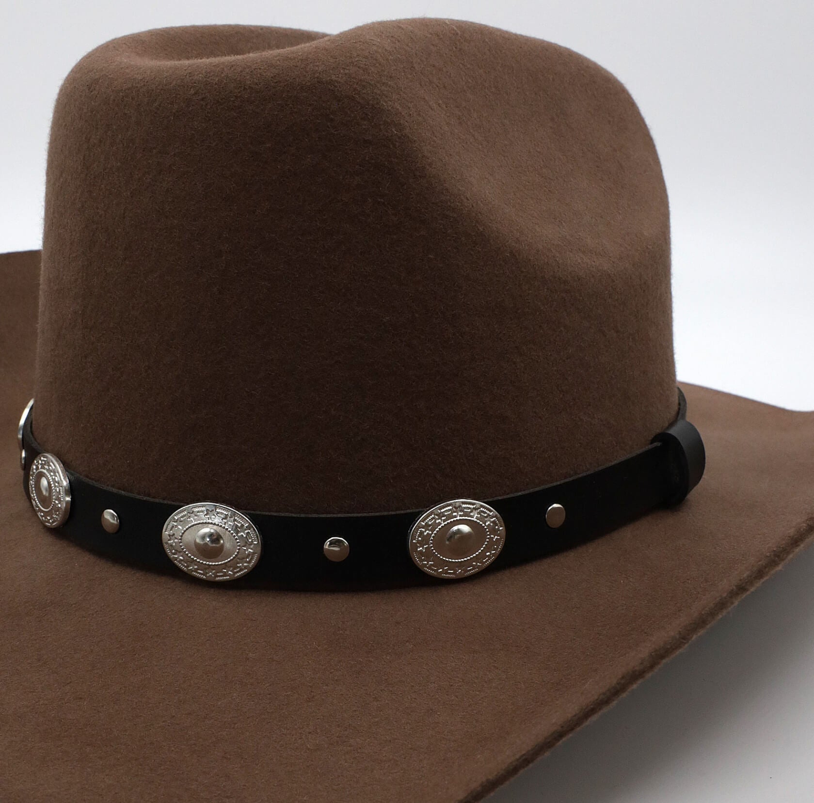 COWBOY GLAM
