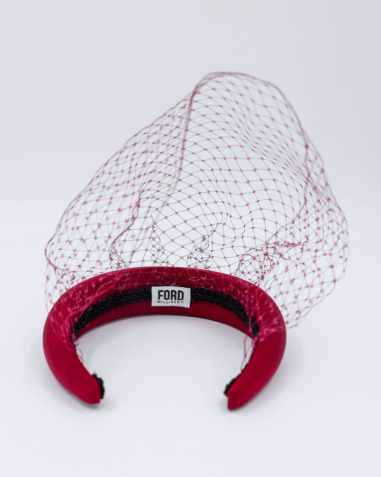 BLACK WIDOW (wine red)