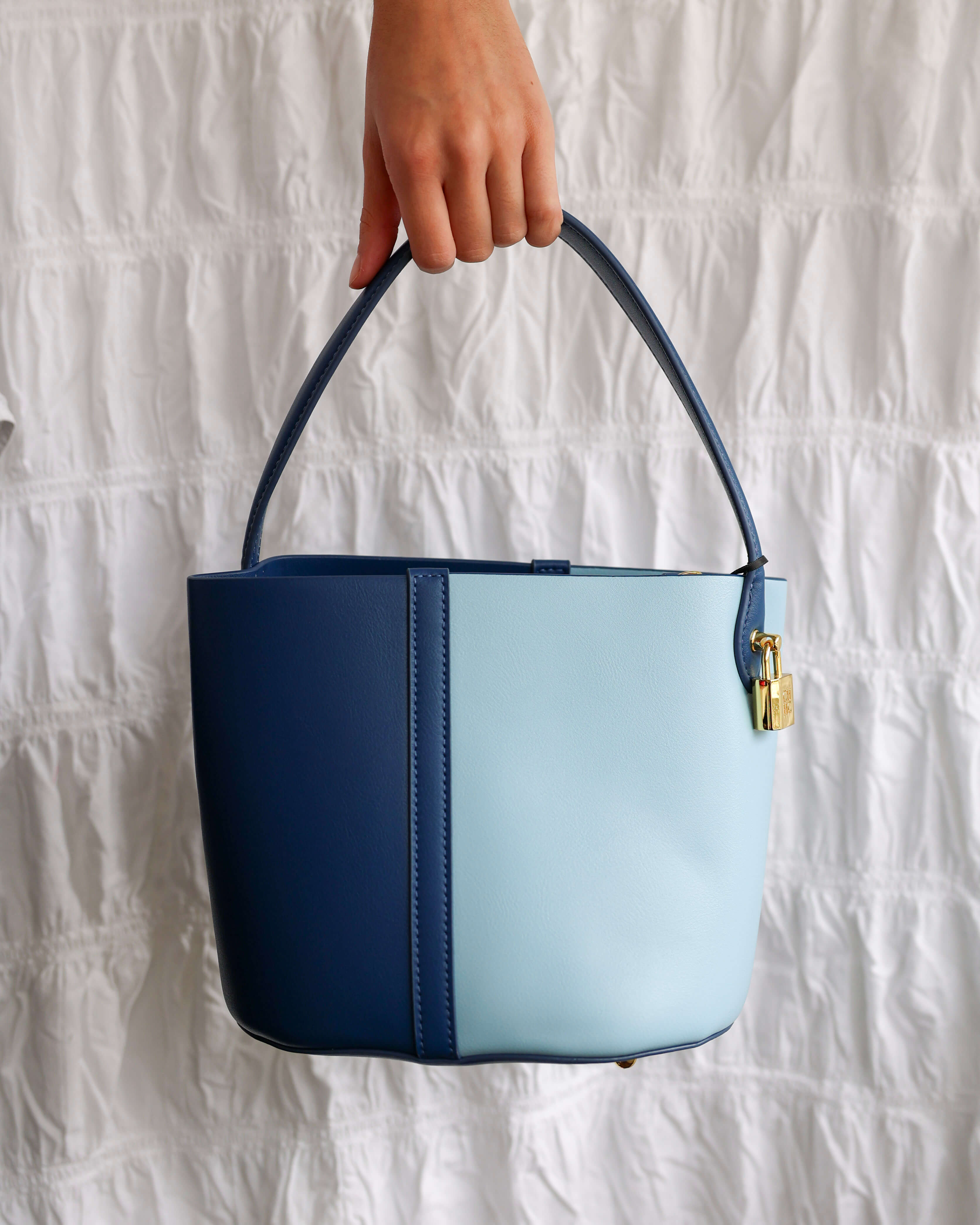 LANA BAG (navy and light blue)