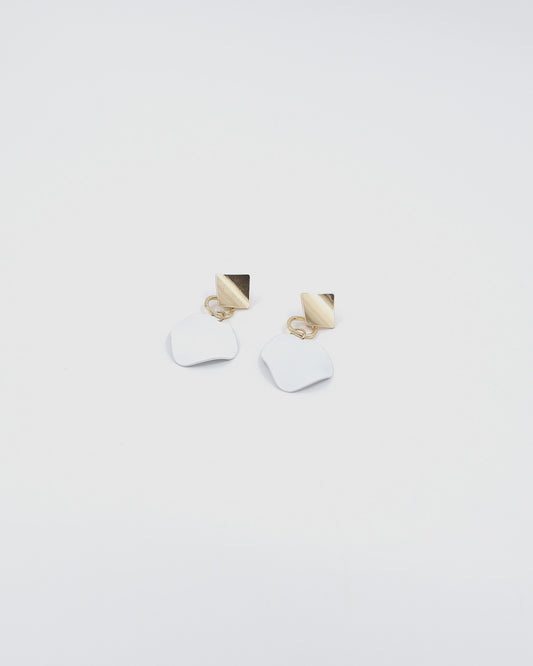 BRANCA 耳环（金色和白色）