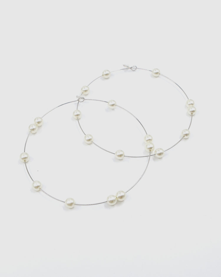 COLETTE Earrings (pearls)