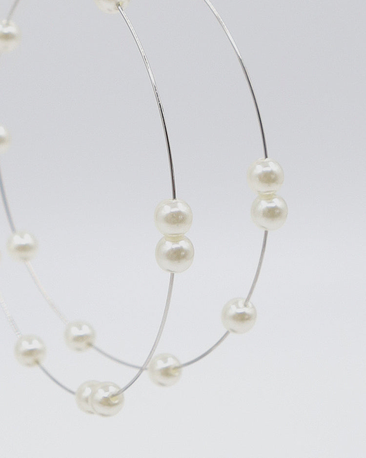 COLETTE Earrings (pearls)